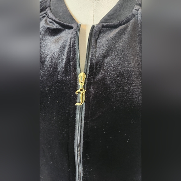 Juicy Couture velour black jacket - Size Small - Picture 4 of 10